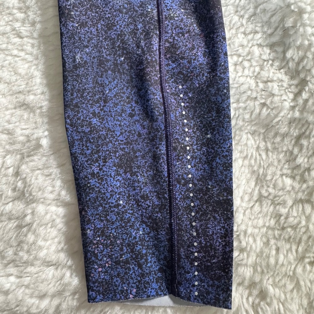 Lululemon Speed Up Tight 28" High-Rise Leggings Galaxy Theme - Size 4 - Picture 4 of 10